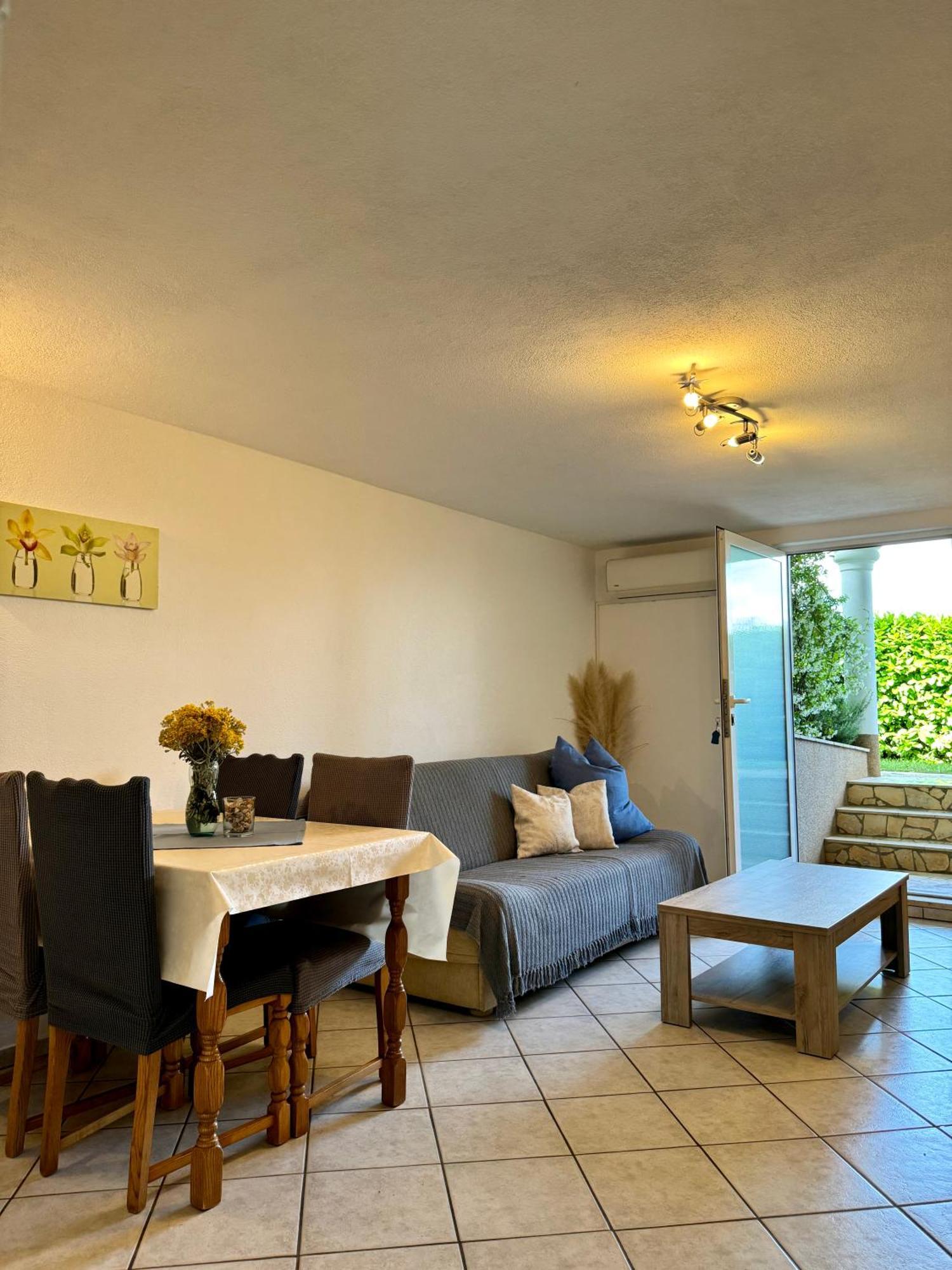 Kuca Moni Apartment Медулин Екстериор снимка