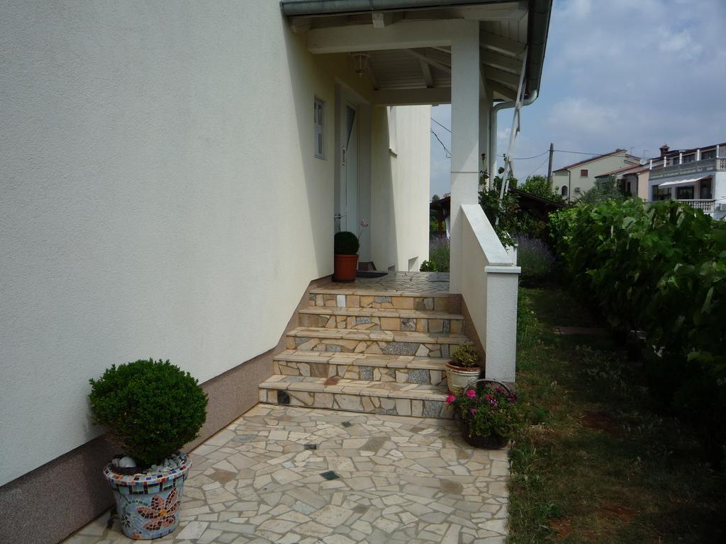 Kuca Moni Apartment Медулин Екстериор снимка
